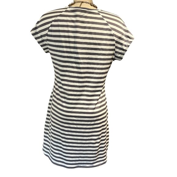 LOLE Dress Size Large Grey White Horizontal Stripes Pockets Casual Cap Sleeves - Picture 7 of 13